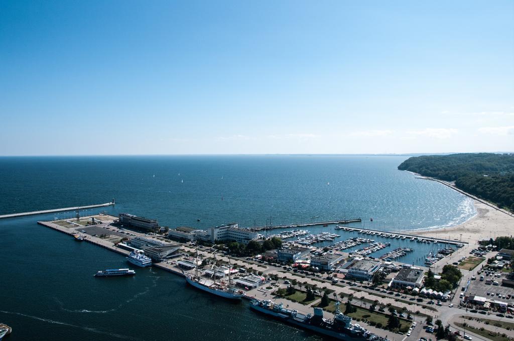 Glob Apartament Sea Towers กดิเนีย ภายนอก รูปภาพ